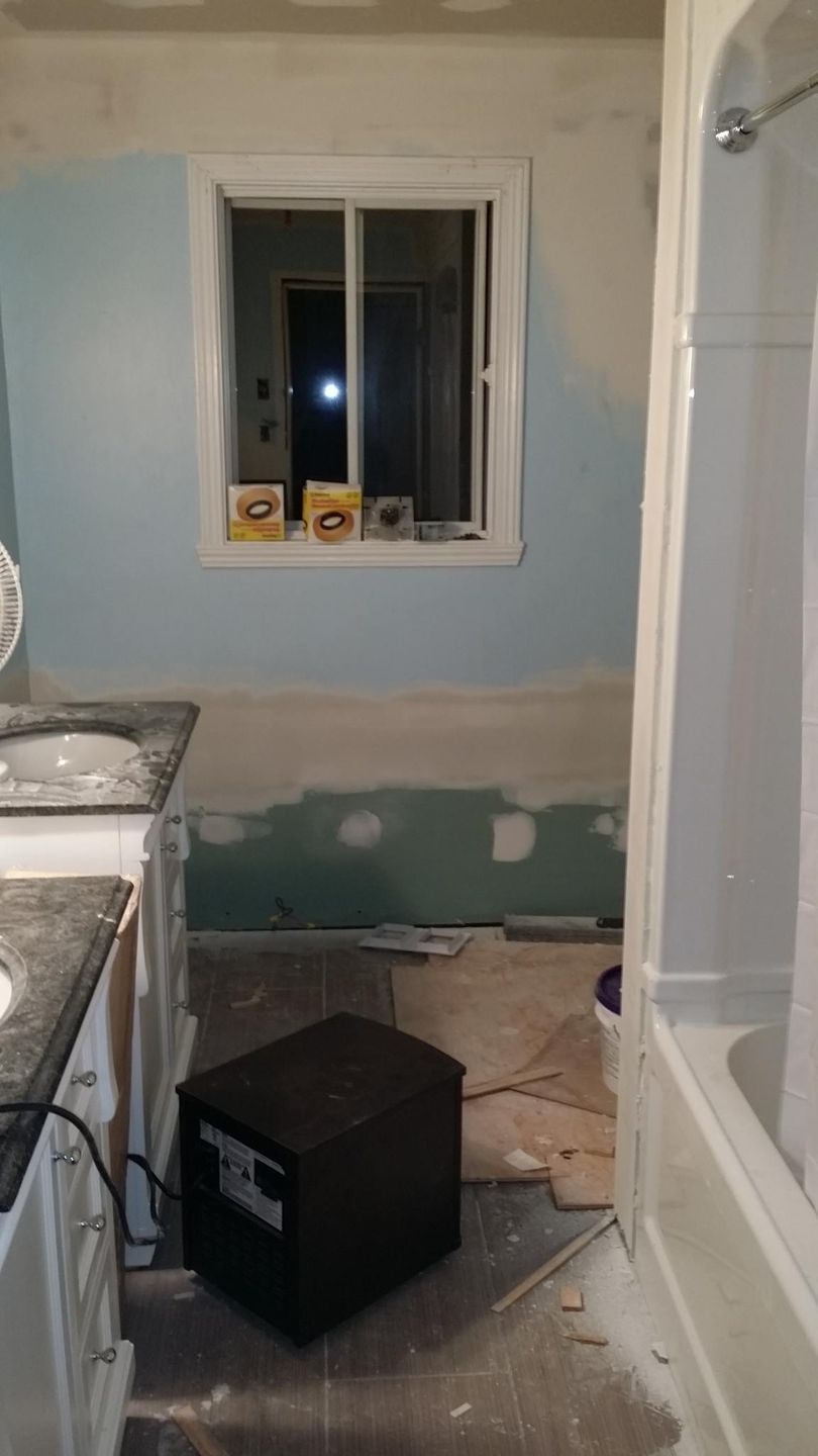 Bathroom before renovation, Fredericton NB